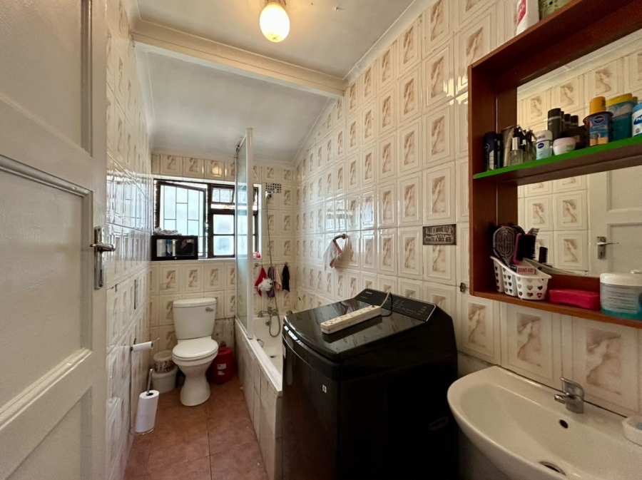 3 Bedroom Property for Sale in Ruyterwacht Western Cape